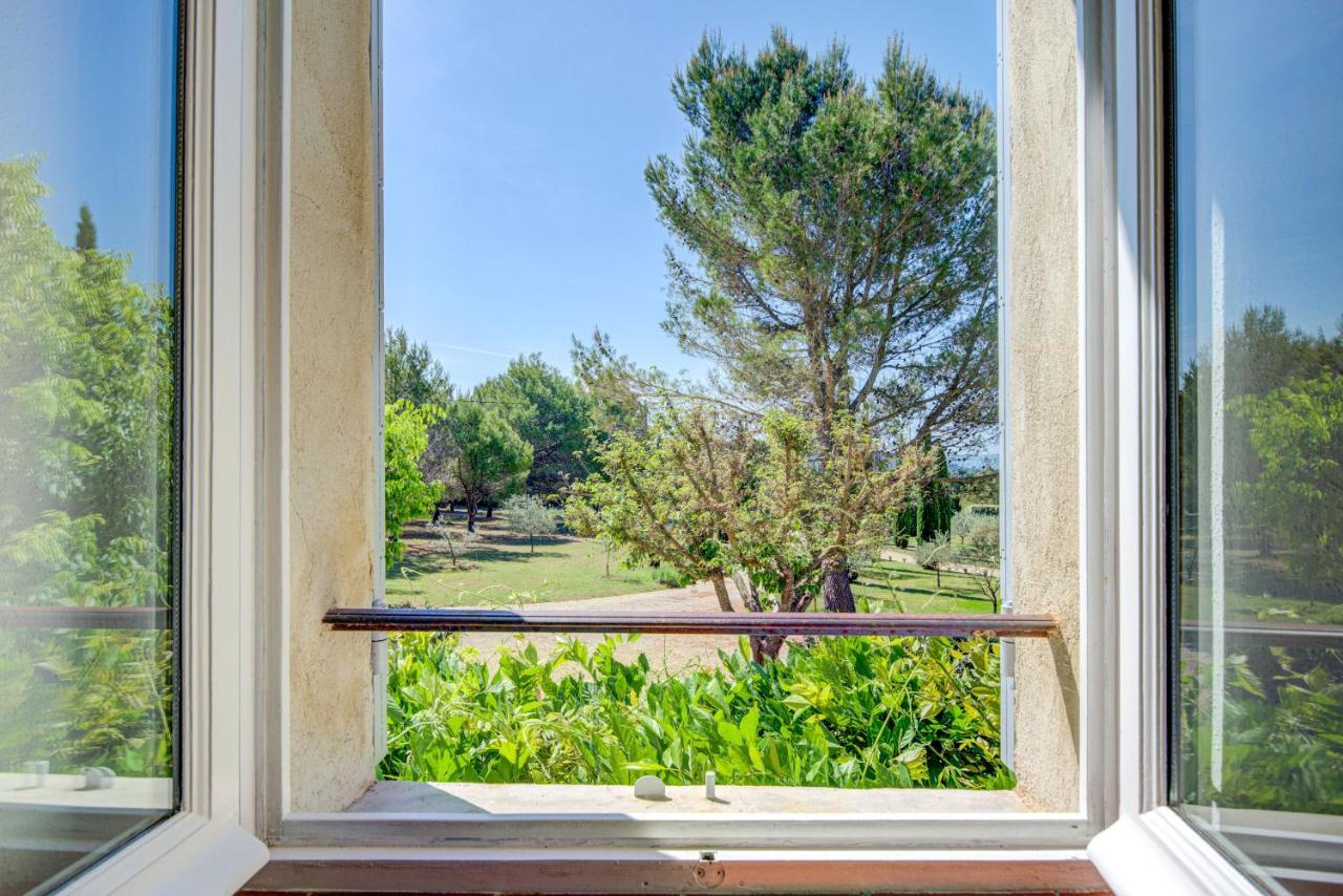 Les Chambres Du Perussier Cucuron Esterno foto